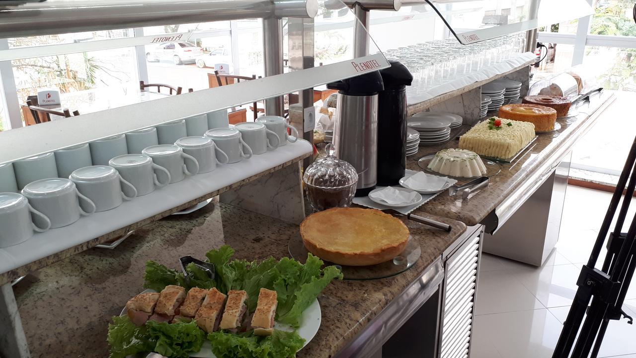 קולטינה Hotel Plenotel מראה חיצוני תמונה